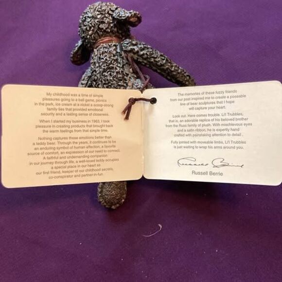 Cranberry Patch Teddy Bear Figurine - Picture 4 of 5